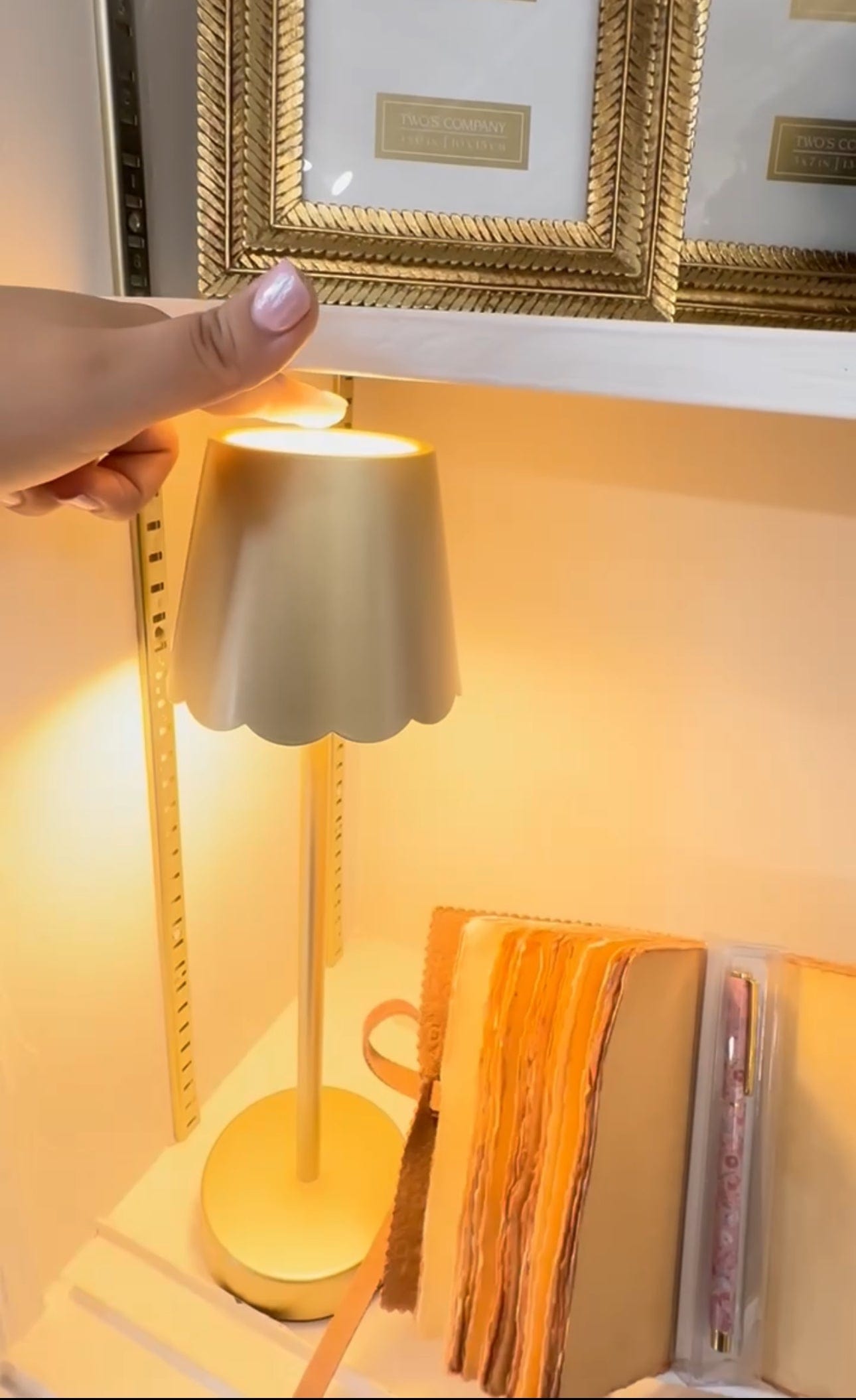 Small Scalloped Table Lamp With Linen Shade – LED, 2000mAh Rechargeable, Cordless, Nordic Style For Bedroom, Bookshelf, Dorm