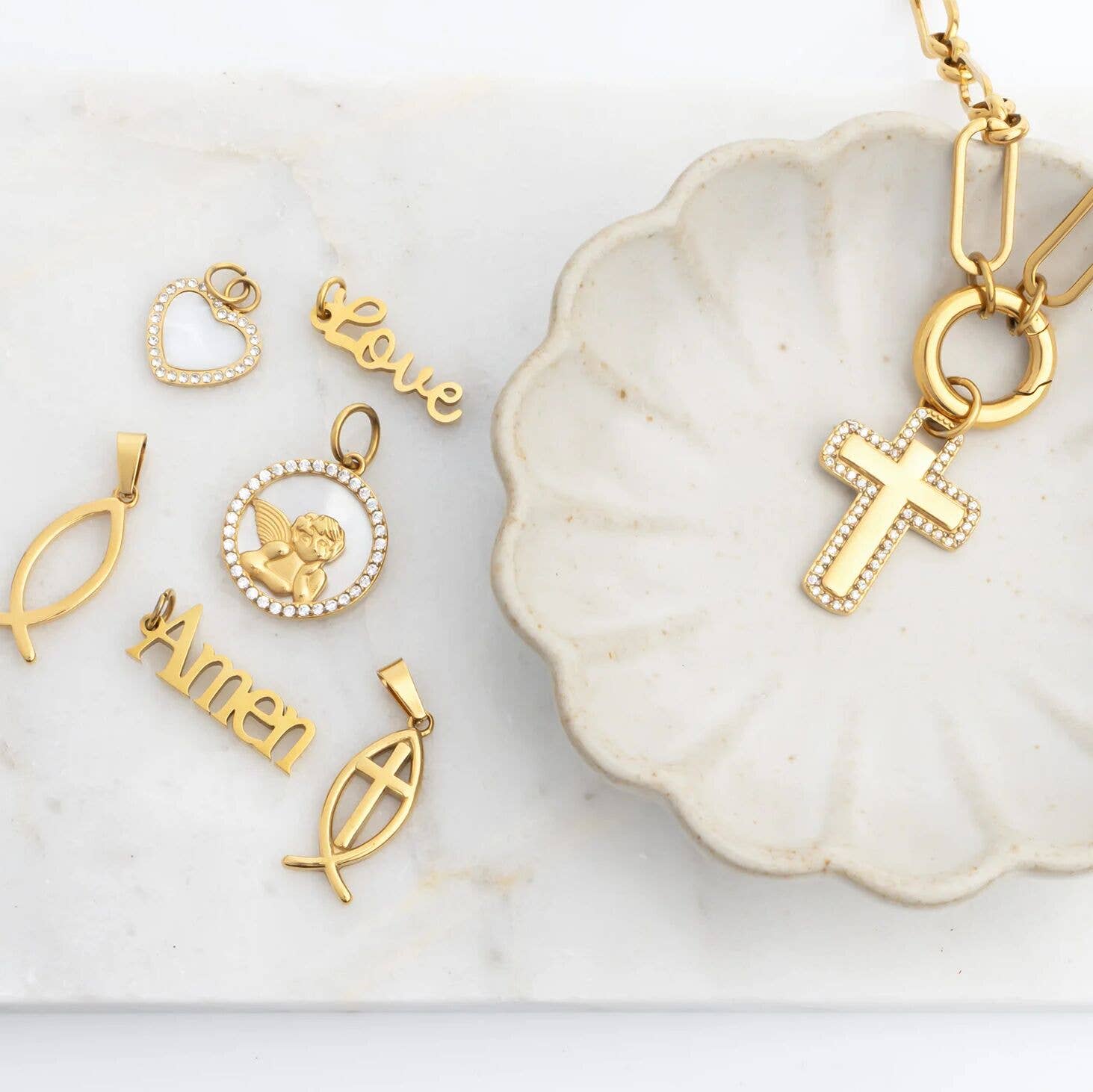 18K Gold PVD Stainless Steel Amen Word Charm: Gold WJW