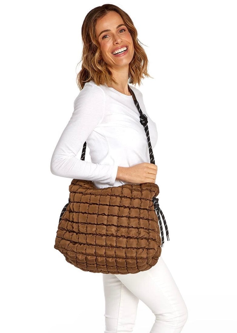 Adjustable Strap Tote ! 2 Colors Two's Company Purse Chocolate