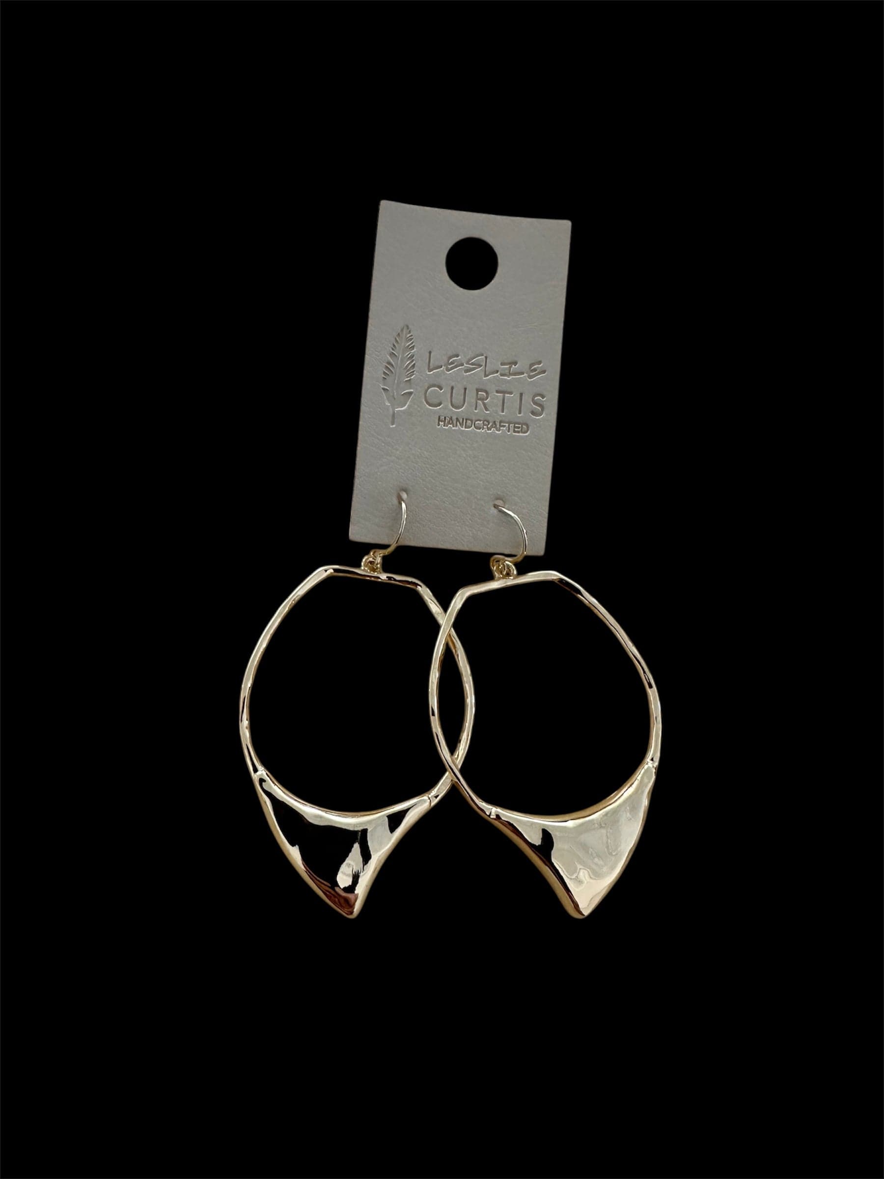 Atlas Earring by Leslie Curtis Leslie Curtis Jewelry Design Earring