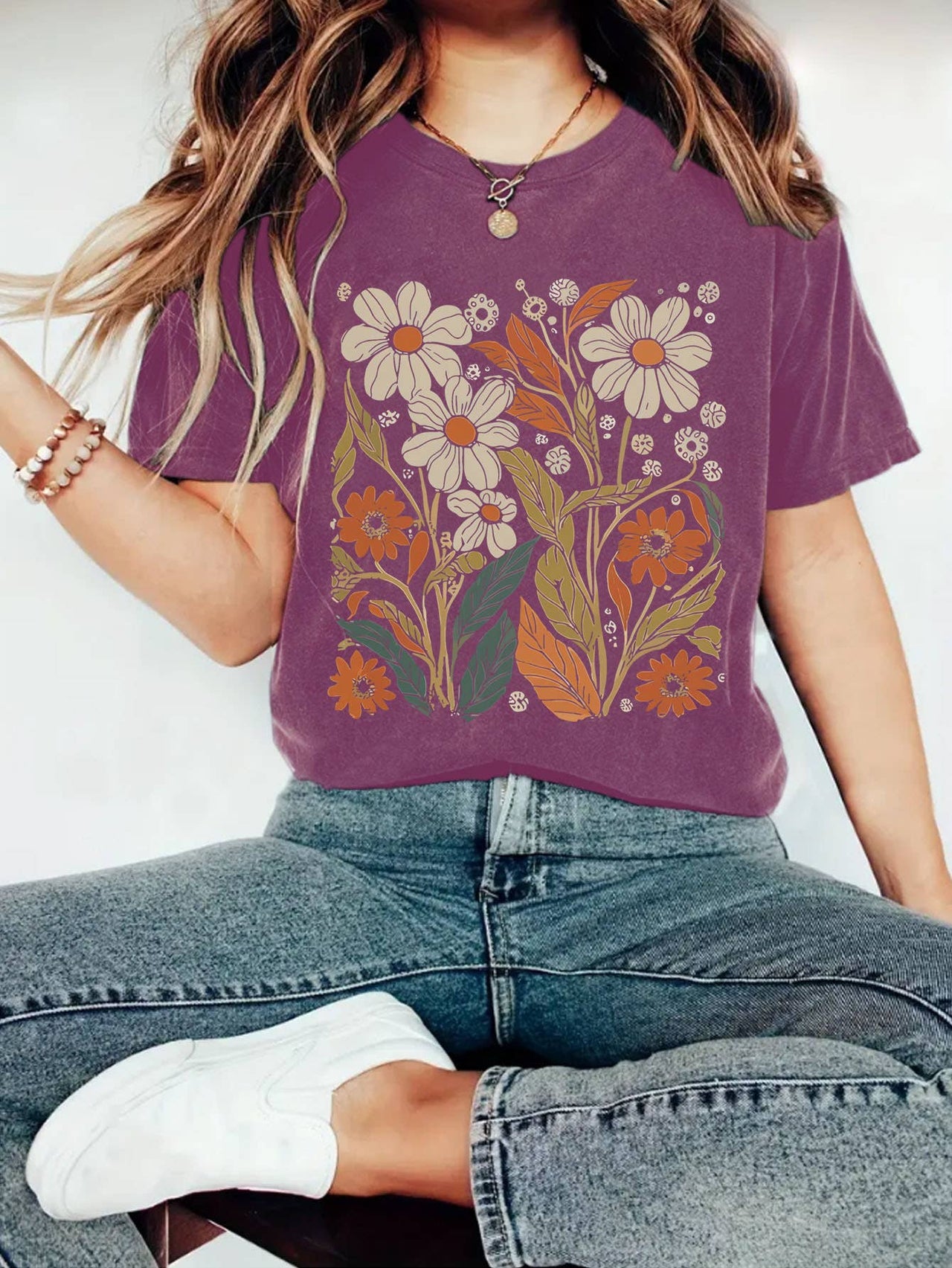 Botanical Floral Wildflower Short Sleeve Basic T-Shirt: Berry / S Rosa Clothing