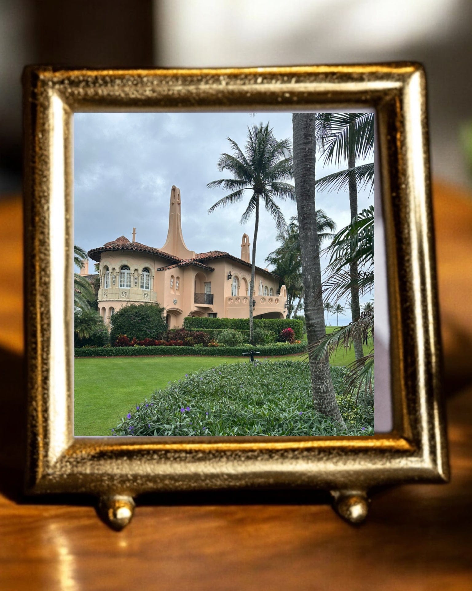 Brushed Brass Inspired Photo Frame: Square Luxe B Co Frame