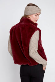 Cabernet Knit Vest, Cabernet Modes Corwik Collections LLC