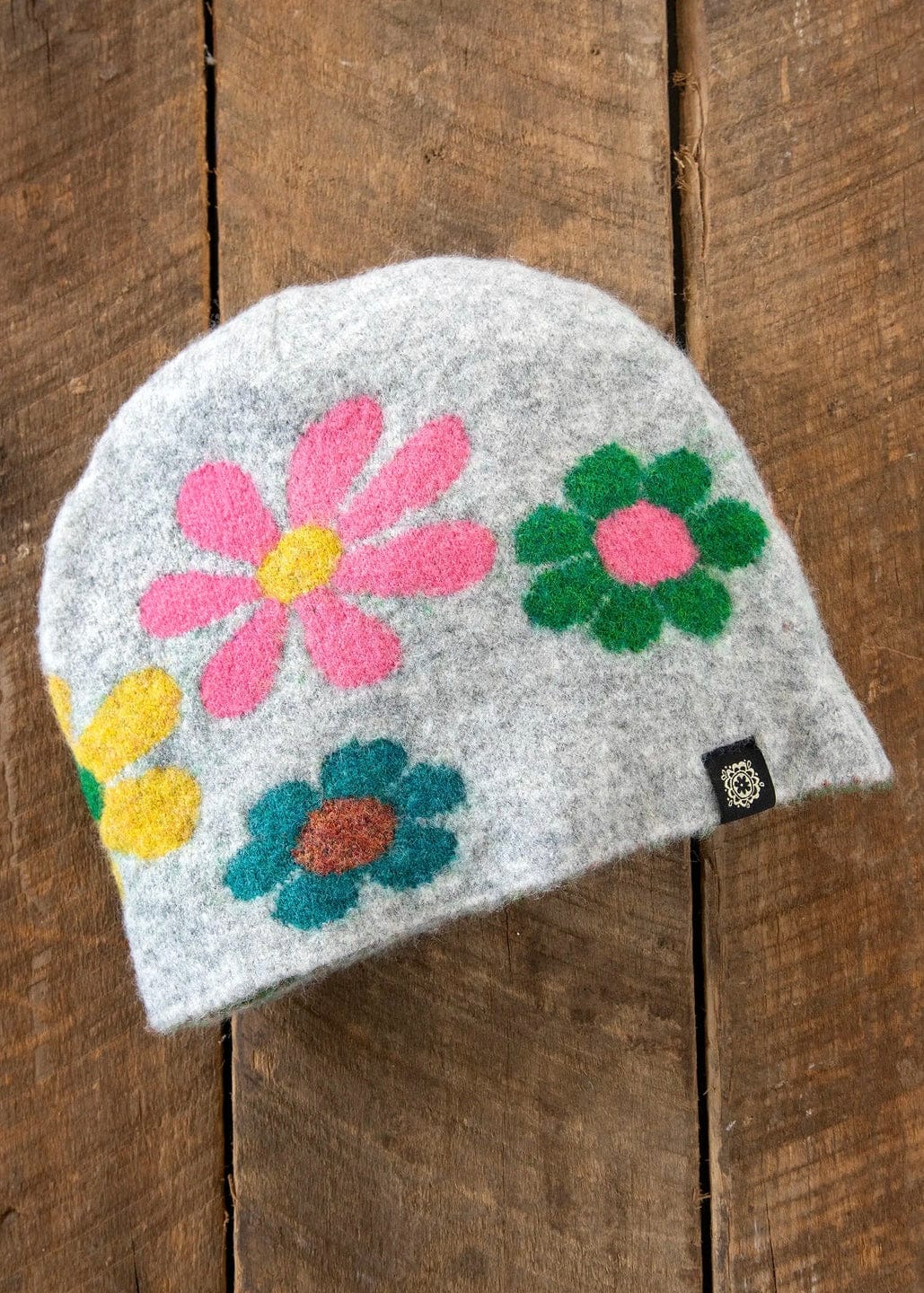 Daisy Beanie | 2 Colors Natural Life Hat Silver