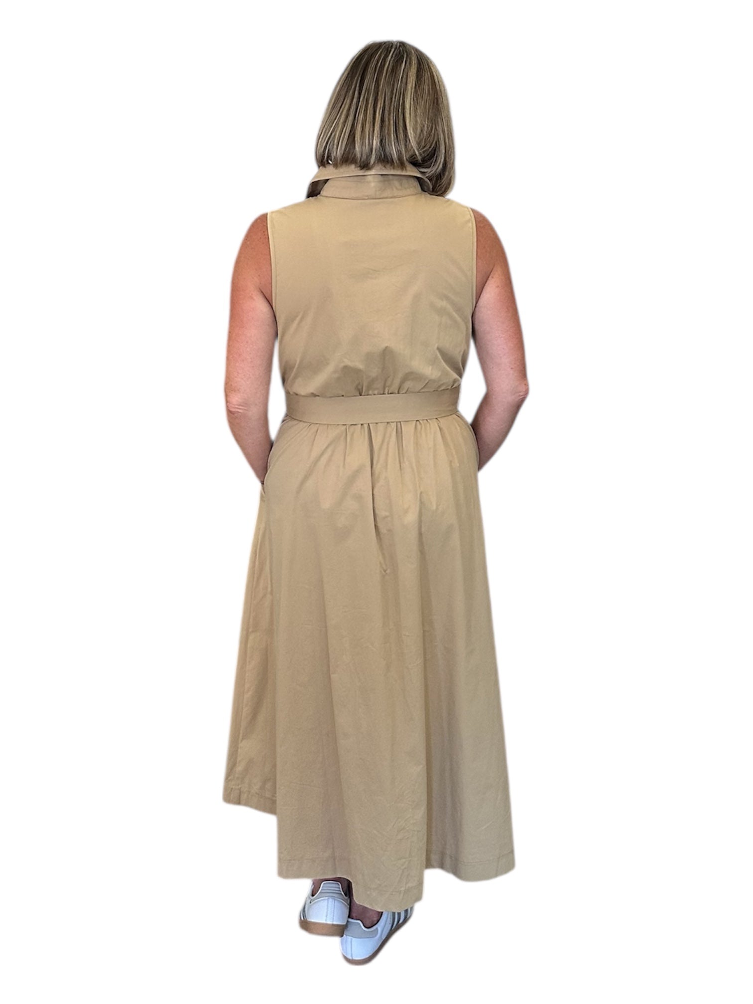 Dress Belted with Pleated Skirt & Pockets Entro Dress