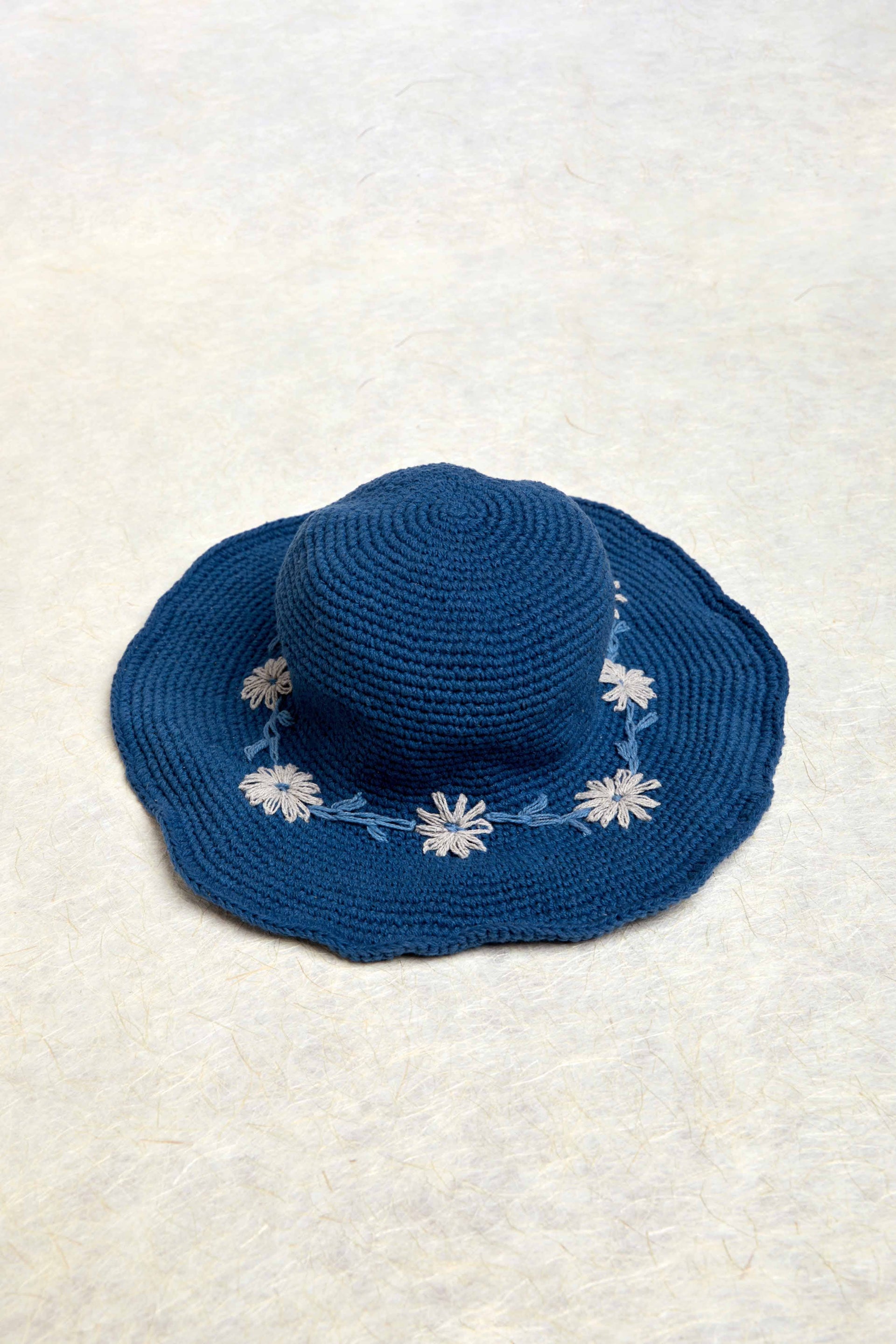Fleur Water Sun Hat UPF 35: Shapeable Brim By Many Hands