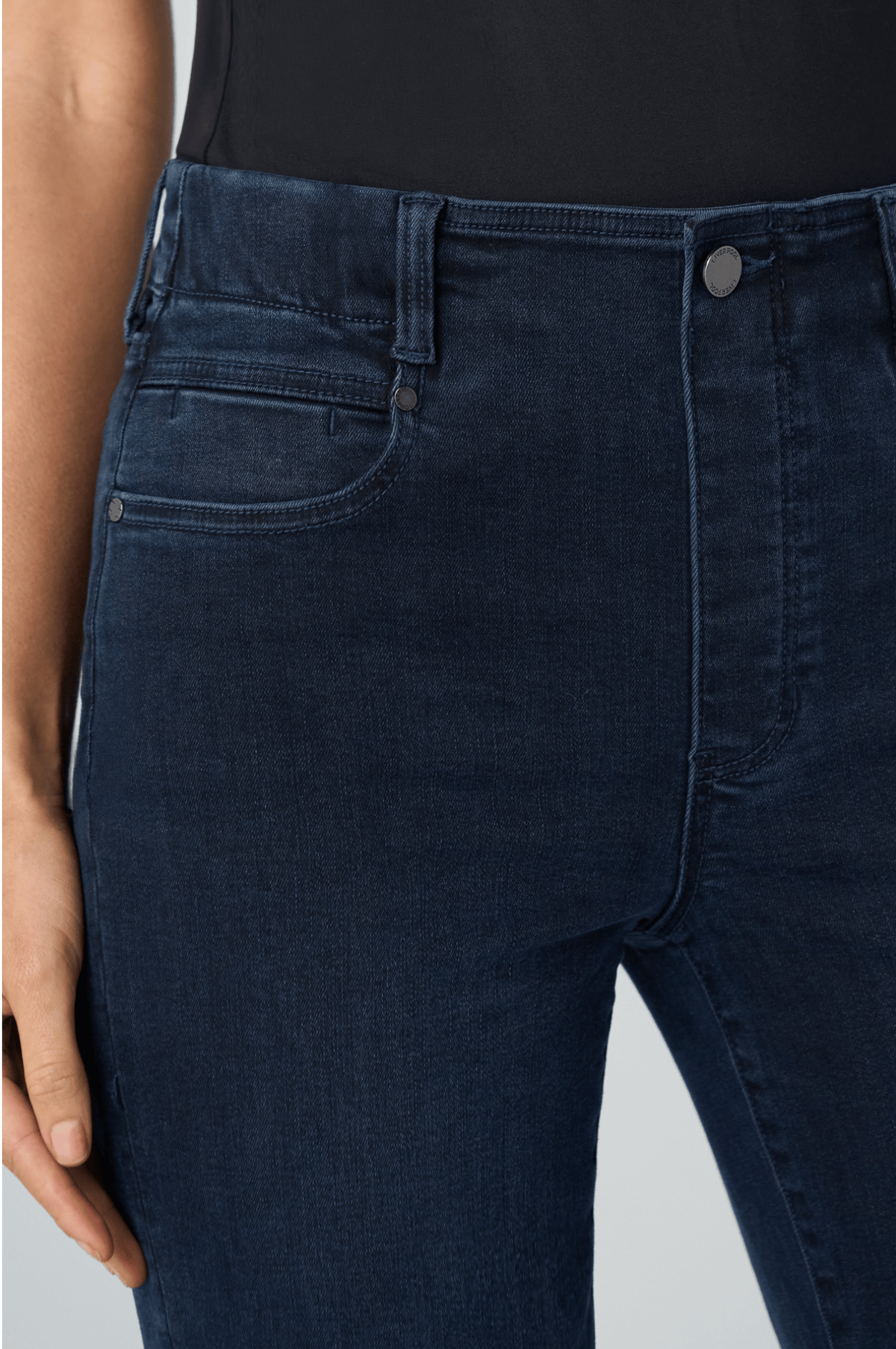 Gia Glider Pull-On Slim 29" Ins, Raven Wing Liverpool Jeans