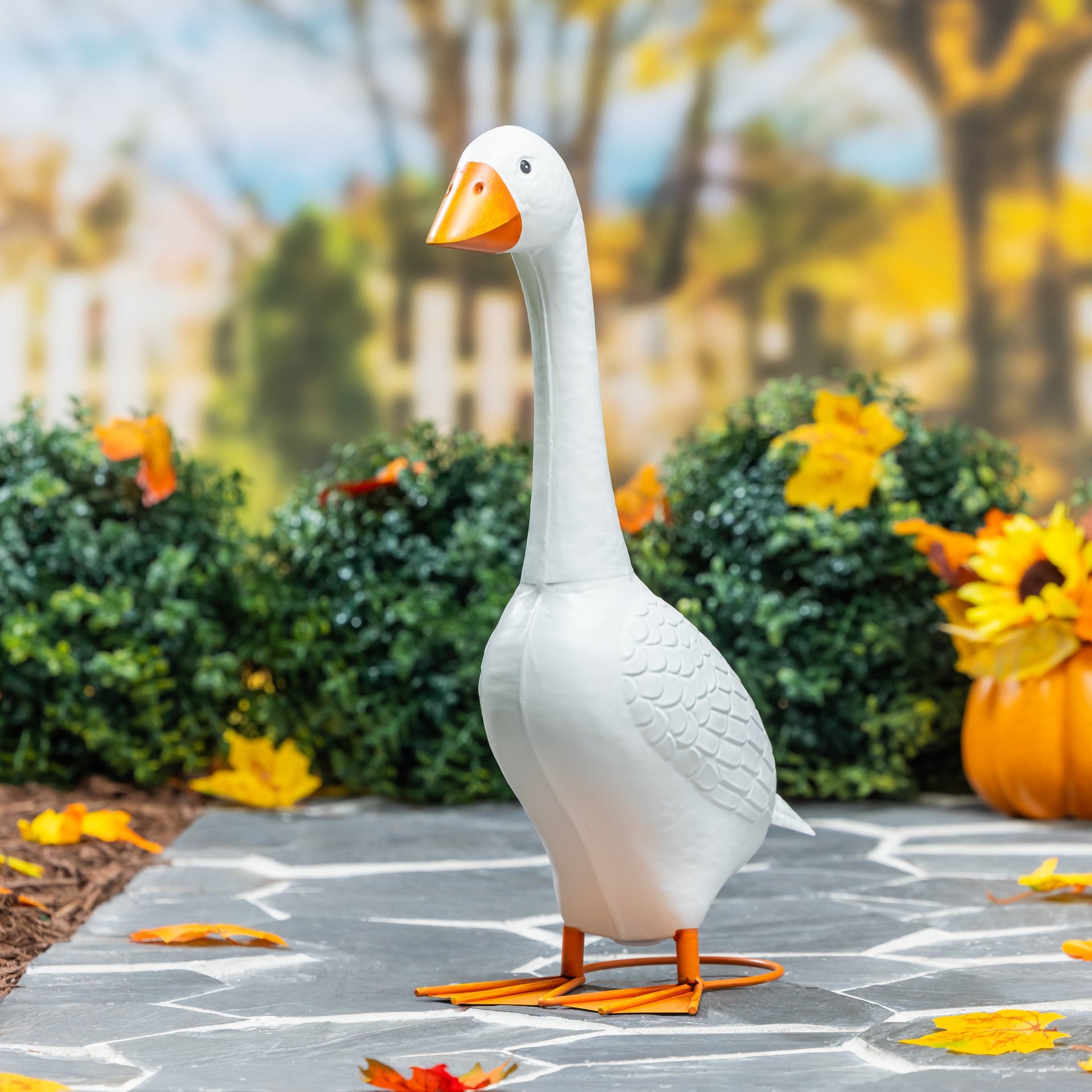 Giddy The Porch Goose Statue Evergreen Home & Garden