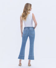 HIGH RISE TROUSER SLIT HEM KICK FLARE JEANS F6077: URBANE / 24 FLYING MONKEY