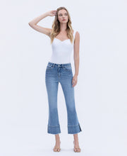 HIGH RISE TROUSER SLIT HEM KICK FLARE JEANS F6077: URBANE / 24 FLYING MONKEY