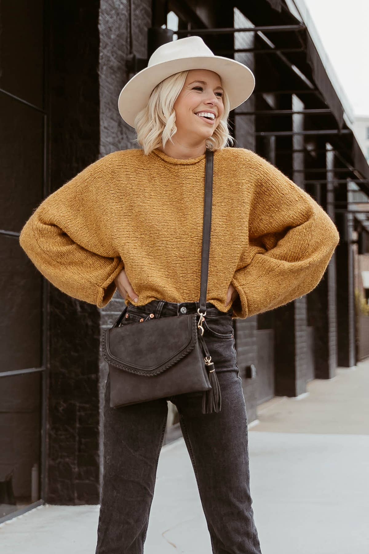 M1802A Sloane Flapover Crossbody w/ Whipstitch and Tassel: Greige Jen & Co.