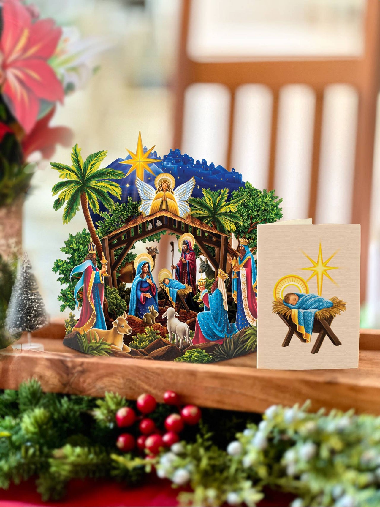 Mini Nativity (10 Mini Pop-up Greeting Cards) FreshCut Paper LLC