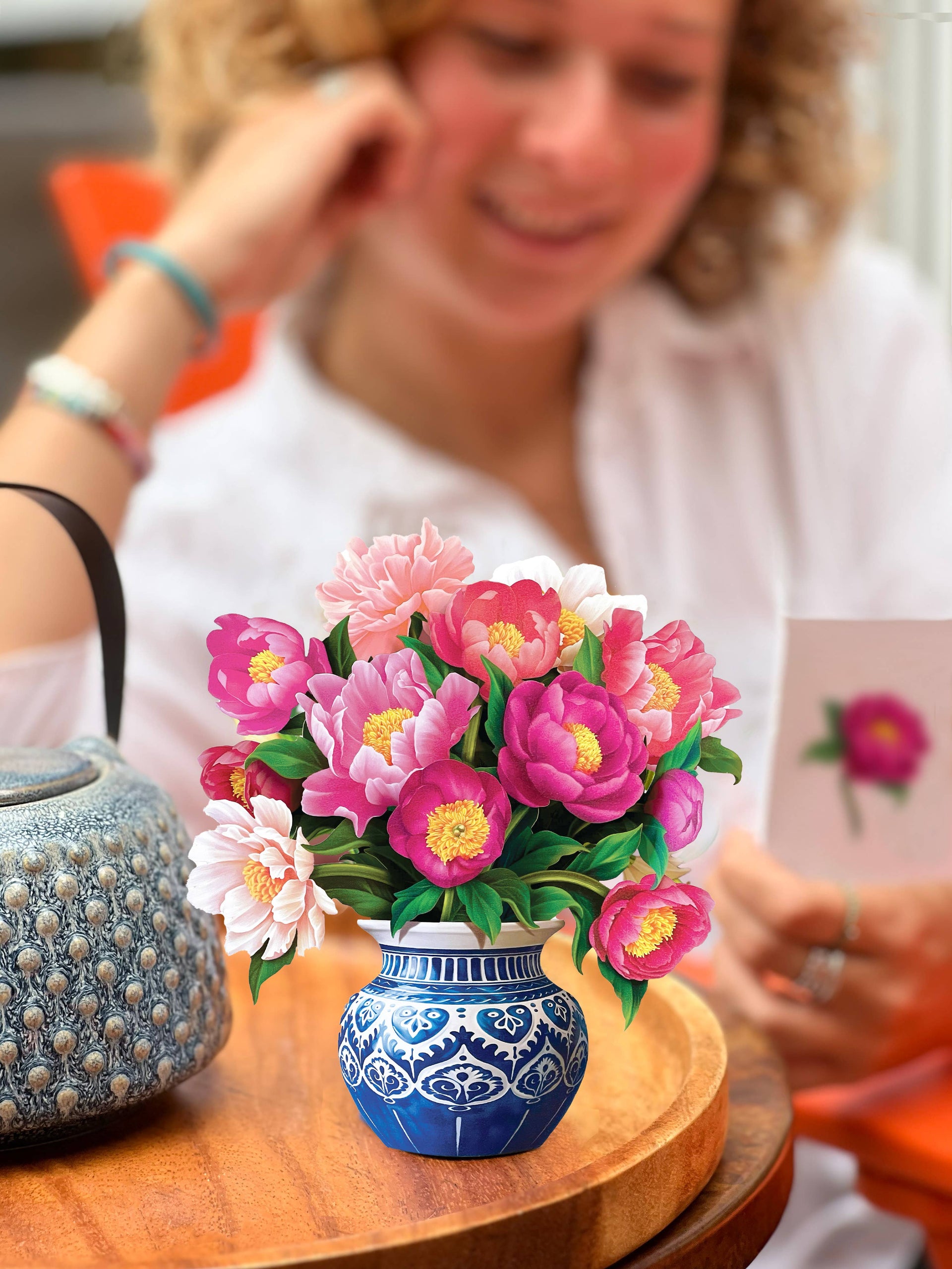 Mini Peony Paradise (10 Pop-up Greeting Cards) FreshCut Paper LLC