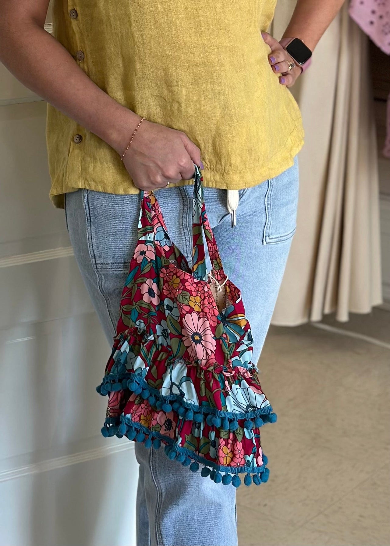 Mini Ruffle Tote - Red Floral Natural Life Accessories