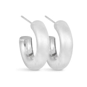 Olivia Matte Huggie Hoop Silver Amanda Blu Earring