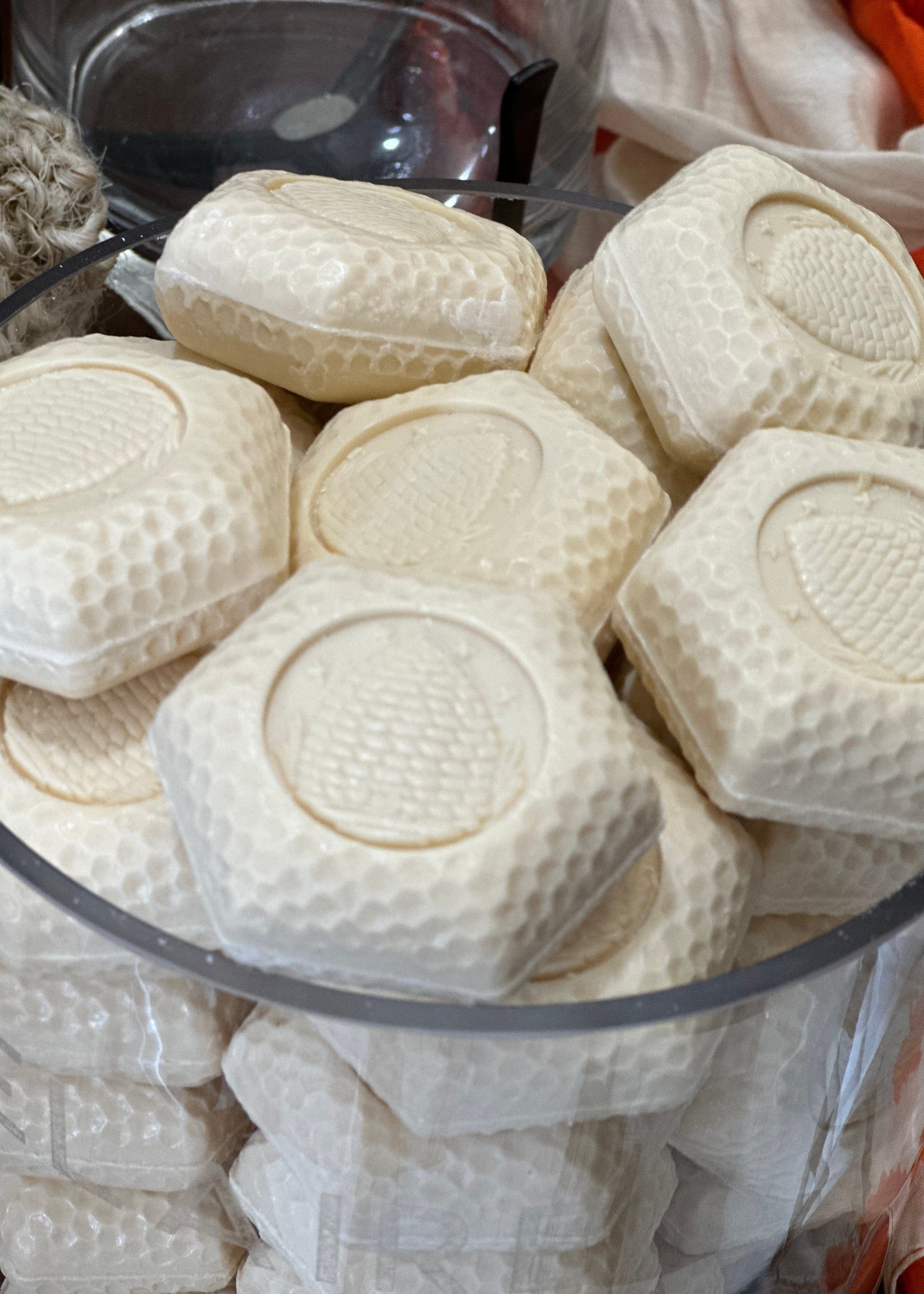 Baudelaire Royal Jelly Honey Bar Soap - Thumbnail 5