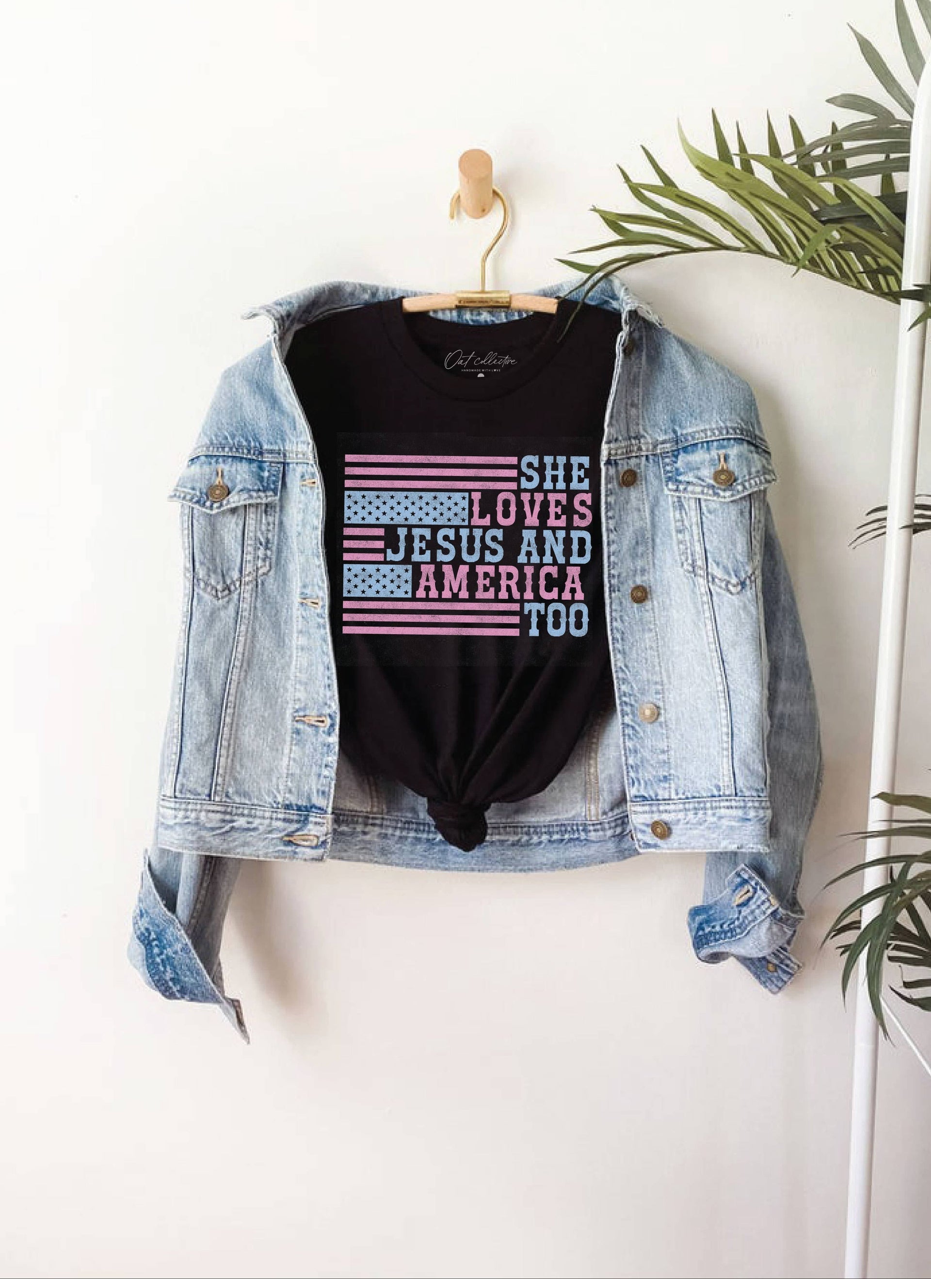 SHE LOVES JESUS AND AMERICA TOO Graphic T-shirt : BLACK / S OAT COLLECTIVE