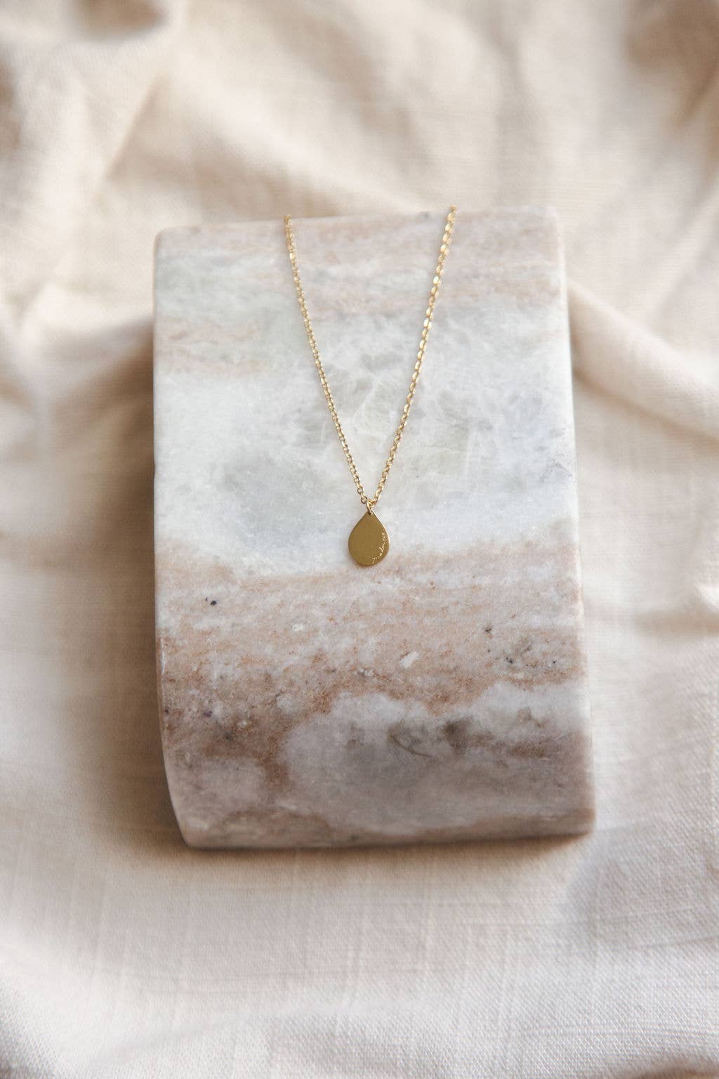 Teardrop Pendant The Vintage Sparrow