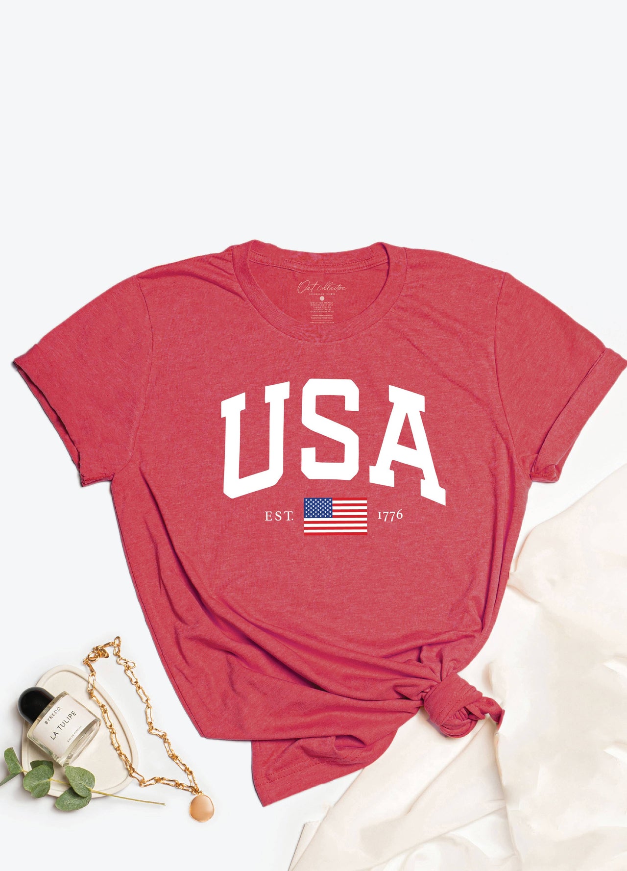 USA EST.1776 Graphic T-shirt: HEATHER RED / S OAT COLLECTIVE