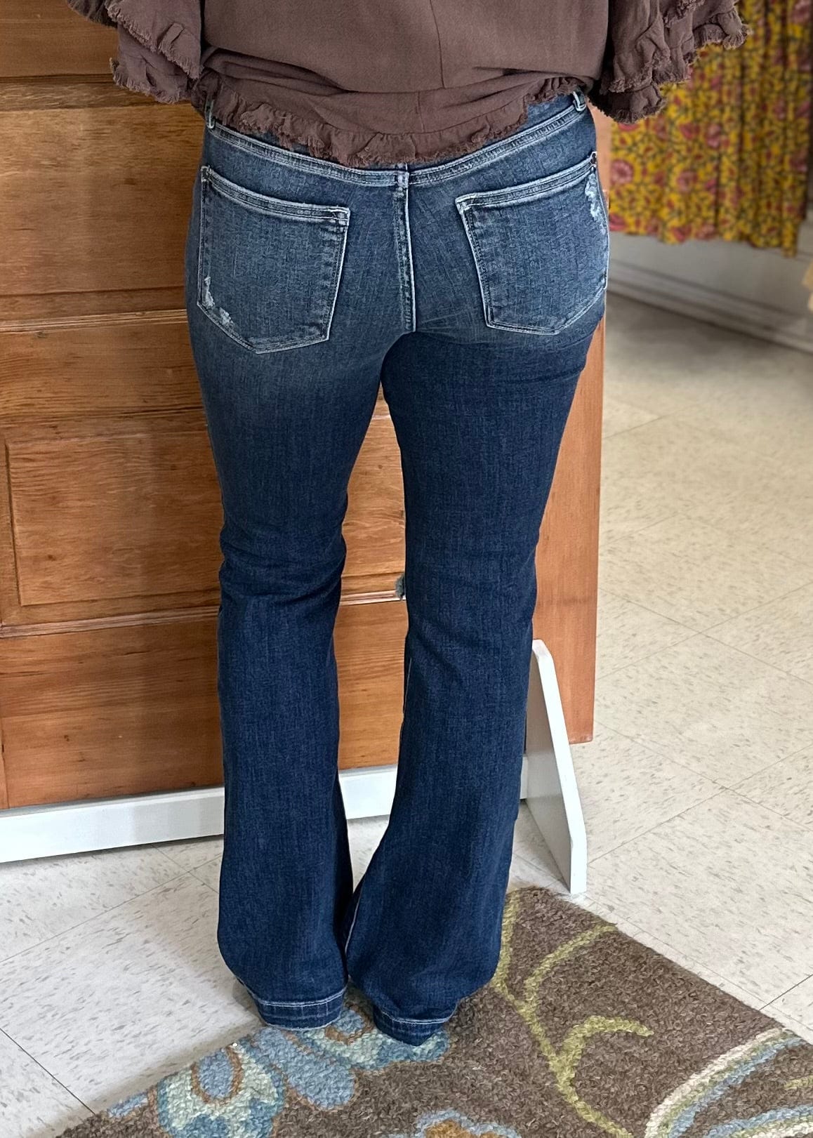 Vintage Mid Rise w Destruction | Judy Blue Judy Blue Jean