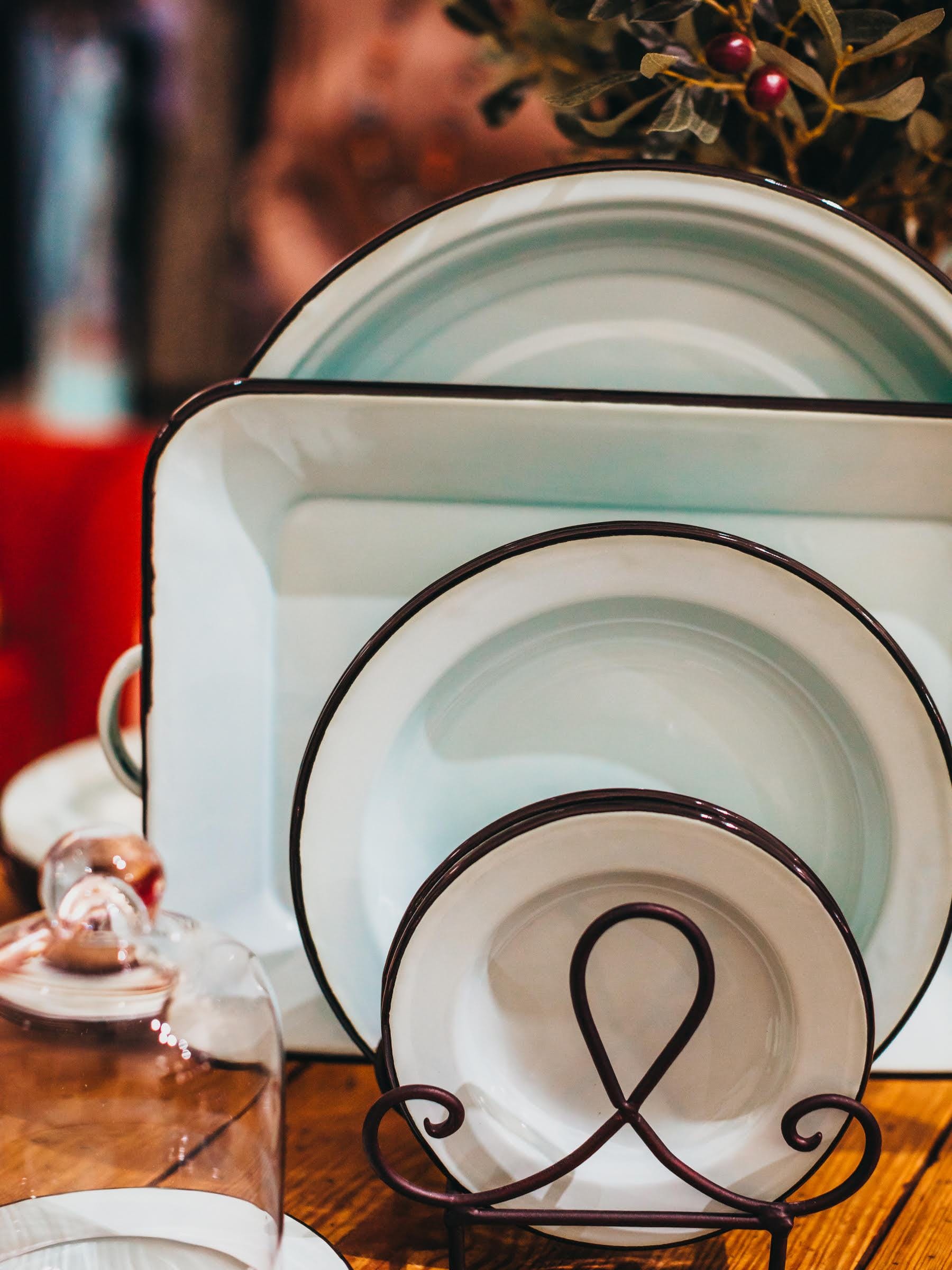 Farmhouse Enamelware Plates Sets of 4 Park Hill Kitchen