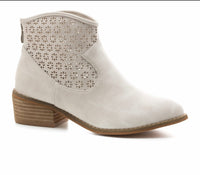 Thumbnail for Harvest Boot | Corkys  | 2 Colors Corky's BOOT Off-White / 7