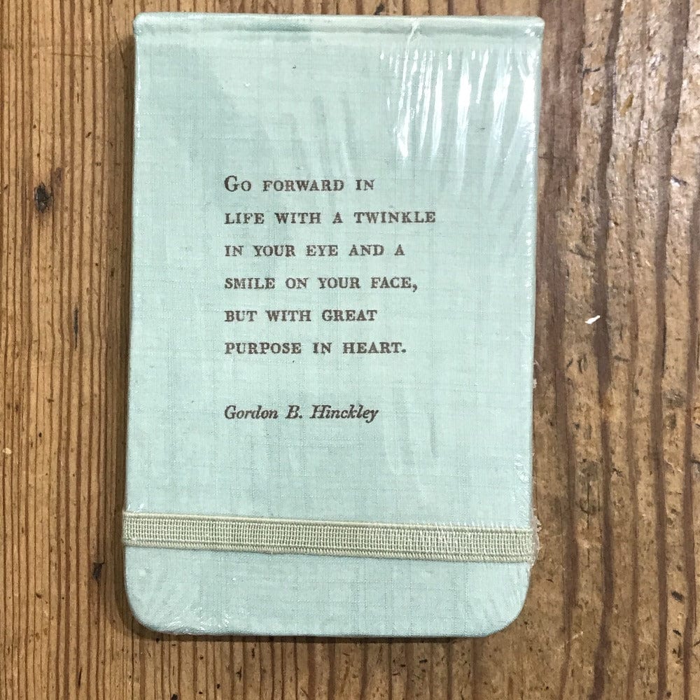 Gordon Hinckley quote on memo pad