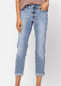 Thumbnail for Mid-Rise Bleach Wash Boyfriend Jean | Judy Blue Judy Blue Jean 1(25)